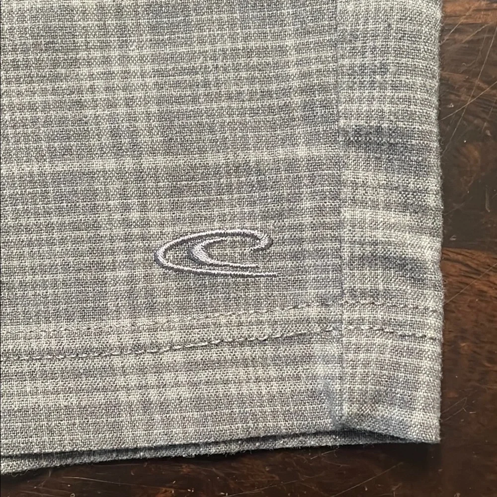 O’Neill Men's Gray Plaid Shorts,34